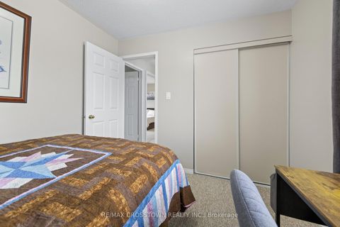 Photo 23 at 99 Bishop Drive, Ardagh, Barrie