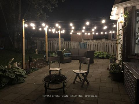 Photo 33 at 99 Bishop Drive, Ardagh, Barrie