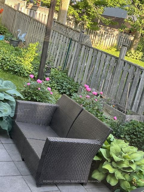 Photo 36 at 99 Bishop Drive, Ardagh, Barrie