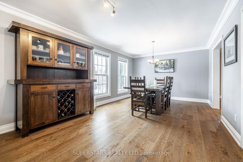 Photo 5 at 852 Norwick Road, Wyndham, Newmarket