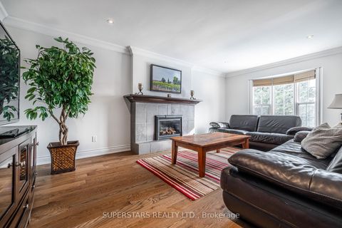 Photo 8 at 852 Norwick Road, Wyndham, Newmarket