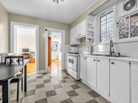 Photo 6 at 28 Castle Knock Road, Lawrence Park South, Toronto