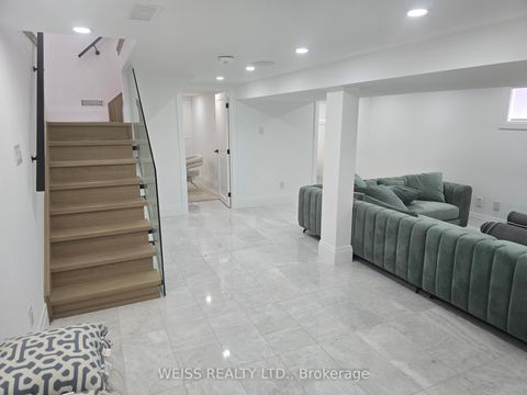 Photo 30 at 199 Glengarry Avenue, Lawrence Park North, Toronto