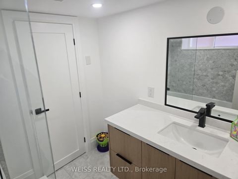 Photo 32 at 199 Glengarry Avenue, Lawrence Park North, Toronto