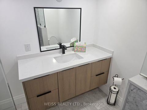 Photo 33 at 199 Glengarry Avenue, Lawrence Park North, Toronto