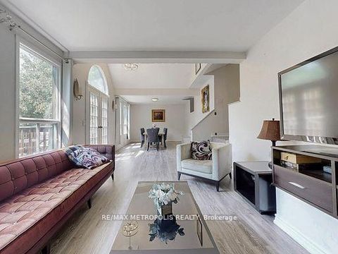 Photo 8 at 1000 Elgin Street, Leslie Valley, Newmarket