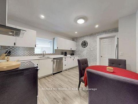 Photo 14 at 1000 Elgin Street, Leslie Valley, Newmarket