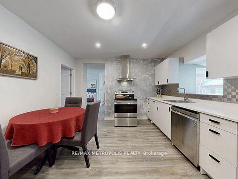 Photo 15 at 1000 Elgin Street, Leslie Valley, Newmarket