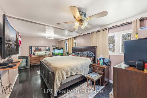 Photo 7 at 127 Kitchener Road, West Hill, Toronto