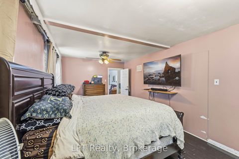 Photo 8 at 127 Kitchener Road, West Hill, Toronto