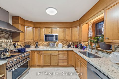 Photo 10 at 127 Kitchener Road, West Hill, Toronto