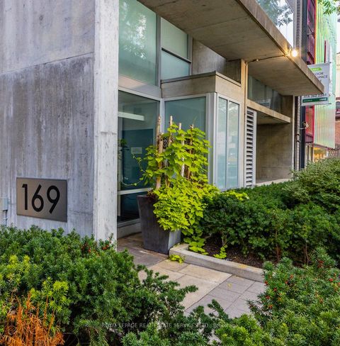 Photo 3 at 804 - 169 John Street, Chinatown, Toronto