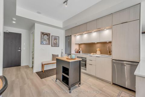 Photo 8 at 908 - 170 Sumach Street, Regent Park, Toronto