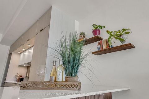 Photo 12 at 908 - 170 Sumach Street, Regent Park, Toronto