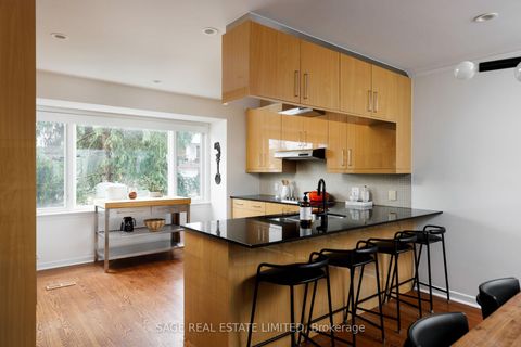 Photo 19 at 10 Walford Road, Kingsway South, Toronto