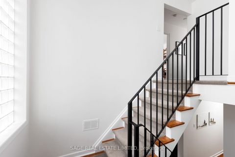 Photo 28 at 10 Walford Road, Kingsway South, Toronto