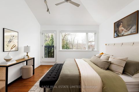 Photo 32 at 10 Walford Road, Kingsway South, Toronto