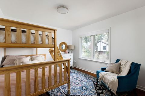 Photo 41 at 10 Walford Road, Kingsway South, Toronto