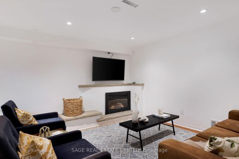 Photo 46 at 10 Walford Road, Kingsway South, Toronto