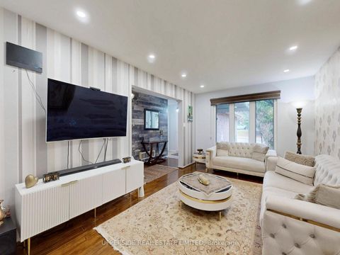 Photo 2 at 64 Colleen Street, Yorkhill, Vaughan