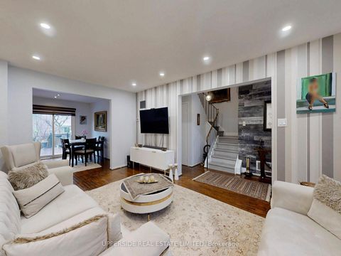 Photo 4 at 64 Colleen Street, Yorkhill, Vaughan