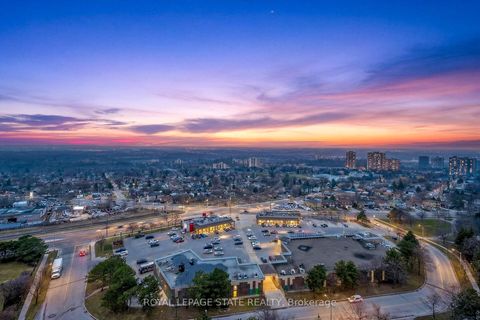 Photo 14 at 1918 - 3 Greystone Walk Drive, Kennedy Park, Toronto