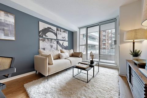 Photo 1 at 302 - 245 Davisville Avenue, Mount Pleasant West, Toronto