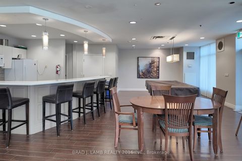 Photo 17 at 302 - 245 Davisville Avenue, Mount Pleasant West, Toronto