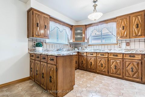 Photo 15 at 110 Arleta Avenue, Jane Heights, Toronto