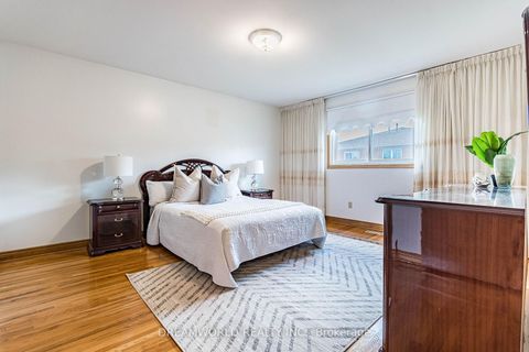 Photo 17 at 110 Arleta Avenue, Jane Heights, Toronto