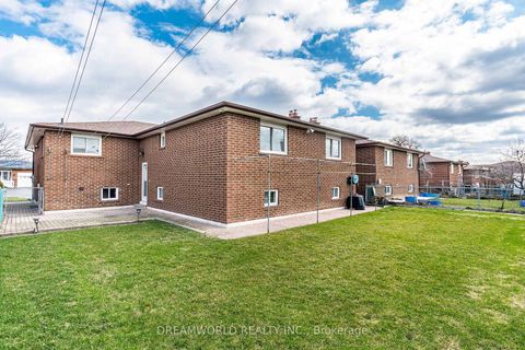 Photo 46 at 110 Arleta Avenue, Jane Heights, Toronto