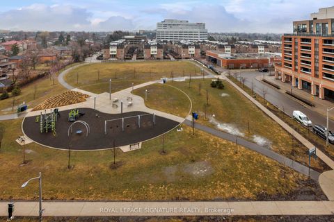 Photo 6 at 726 - 3091 Dufferin Street, Glen Park, Toronto