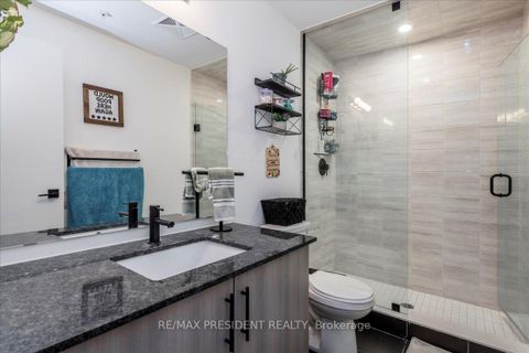 Photo 11 at 106 - 10 Culinary Lane, Rural Barrie Southeast, Barrie