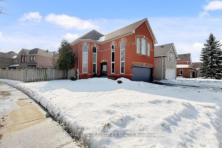 Photo 2 at 3898 Parkgate Drive, Lisgar, Mississauga