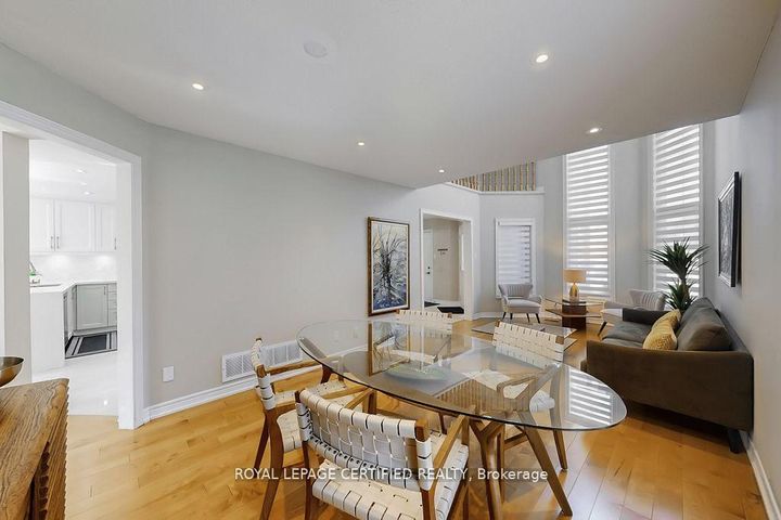 Photo 12 at 3898 Parkgate Drive, Lisgar, Mississauga