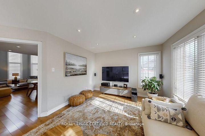 Photo 15 at 3898 Parkgate Drive, Lisgar, Mississauga