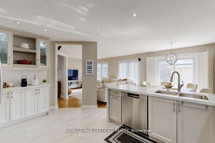 Photo 20 at 3898 Parkgate Drive, Lisgar, Mississauga