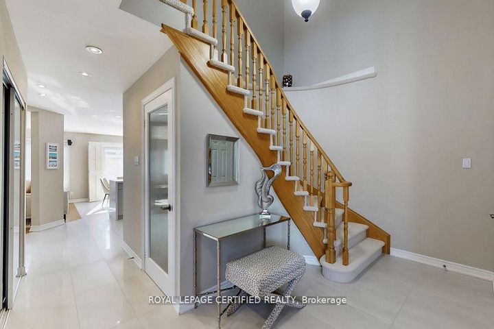 Photo 24 at 3898 Parkgate Drive, Lisgar, Mississauga