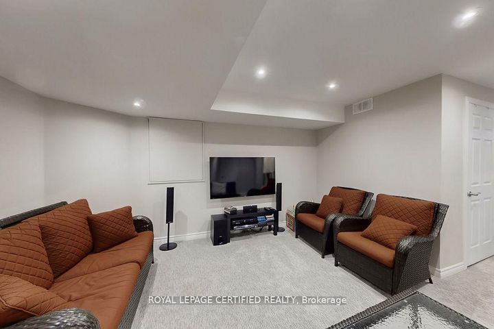 Photo 36 at 3898 Parkgate Drive, Lisgar, Mississauga