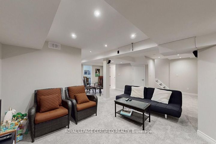 Photo 37 at 3898 Parkgate Drive, Lisgar, Mississauga