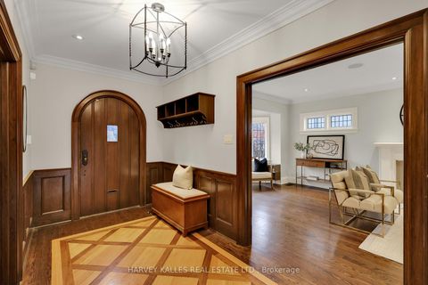 Photo 2 at 12 Killarney Road, Forest Hill South, Toronto