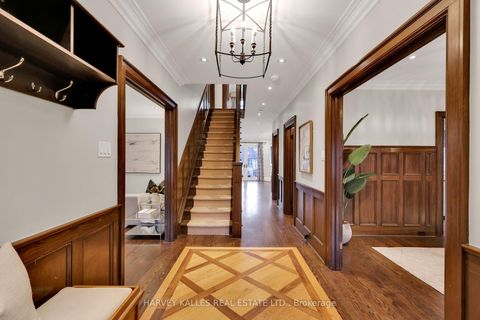 Photo 3 at 12 Killarney Road, Forest Hill South, Toronto