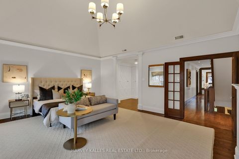 Photo 25 at 12 Killarney Road, Forest Hill South, Toronto