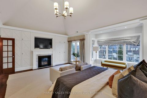 Photo 26 at 12 Killarney Road, Forest Hill South, Toronto