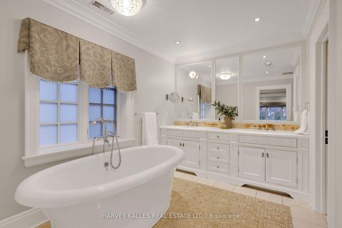 Photo 28 at 12 Killarney Road, Forest Hill South, Toronto