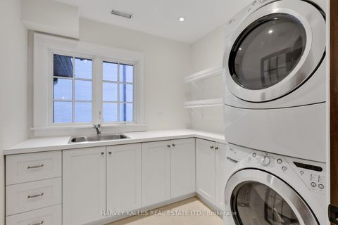 Photo 31 at 12 Killarney Road, Forest Hill South, Toronto