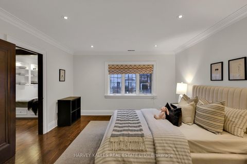 Photo 36 at 12 Killarney Road, Forest Hill South, Toronto