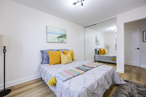 Photo 20 at #304 - 20 Edgecliff Golfway, Flemingdon Park, Toronto