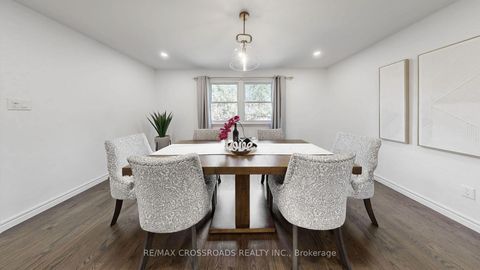 Photo 20 at 349 Banbury Road, Windfields, Toronto