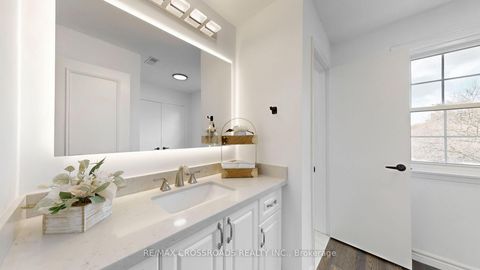 Photo 30 at 349 Banbury Road, Windfields, Toronto